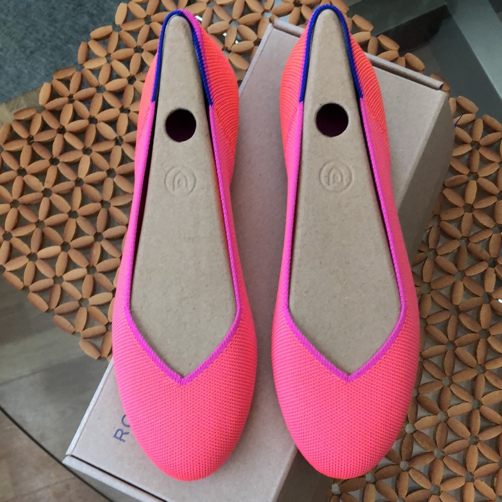 Rothy’s Tropical Pink Size 8.5, w/ box, Pre-owned